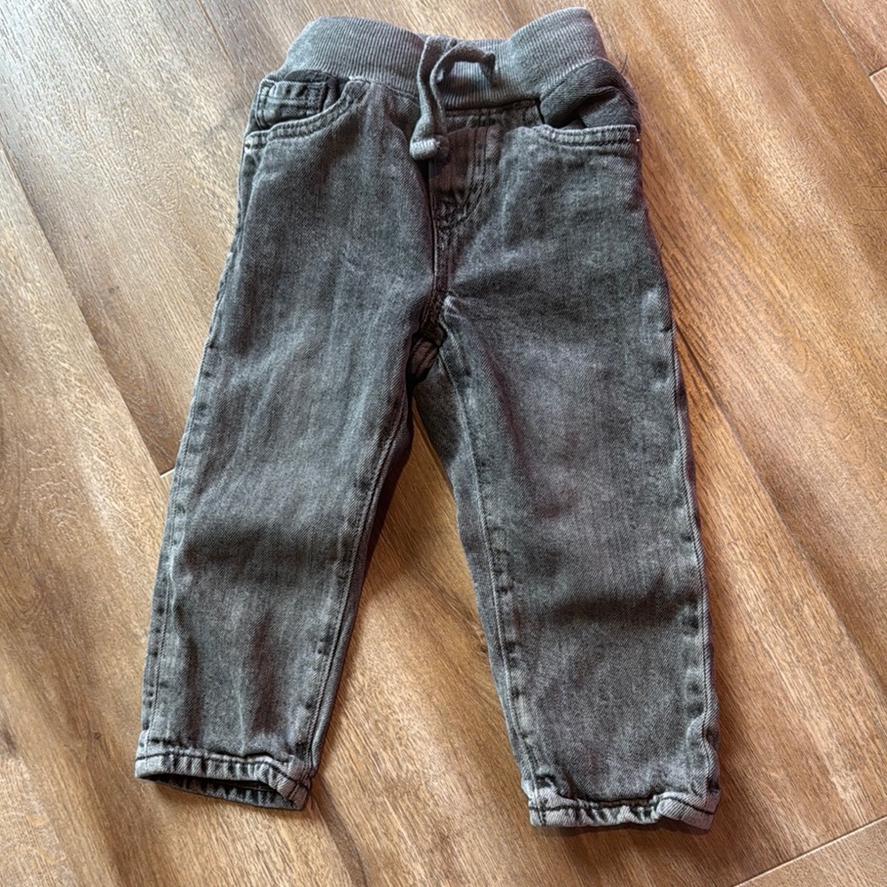 GAP Gray Jeans with Elastic Waistband and Straight Legs